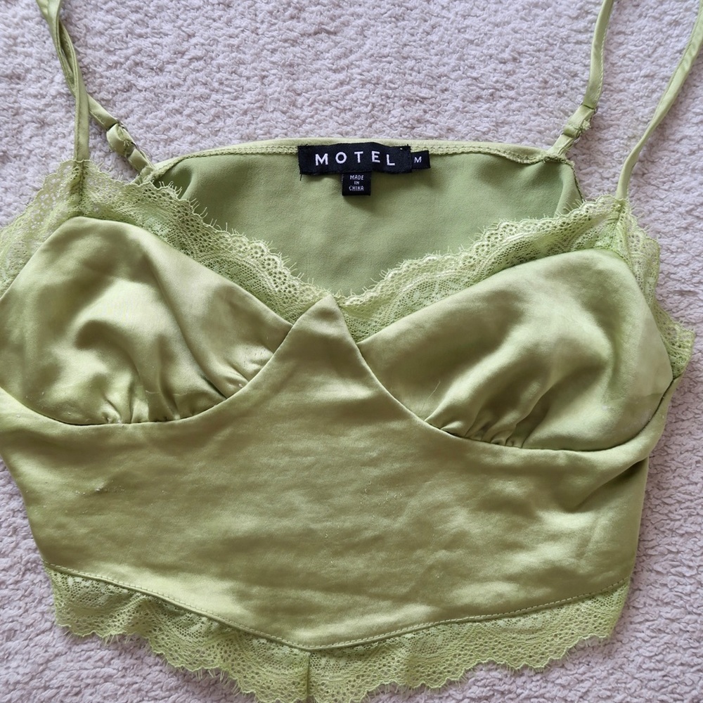 Motel light green lace top